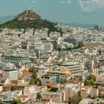 Μέσα στον Νοέμβριο η β' δόση για την «Προσβασιμότητα κατ' οίκον» 2 Μακέτα που απεικονίζει τη δεύτερη δόση για την προσβασιμότητα στο …