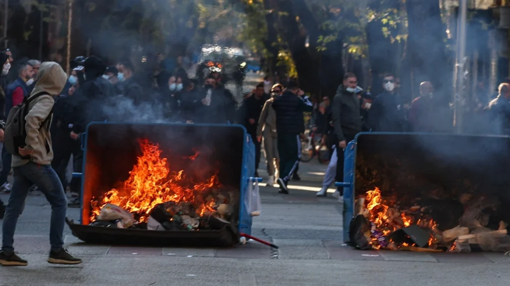 Αλβανία: Έκτη ημέρα διαδηλώσεων με επεισόδια - Το μήνυμα Ράμα 