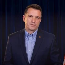 Ο φυλακισμένος δήμαρχος Τιράνων εμφανίστηκε με AI βίντεο