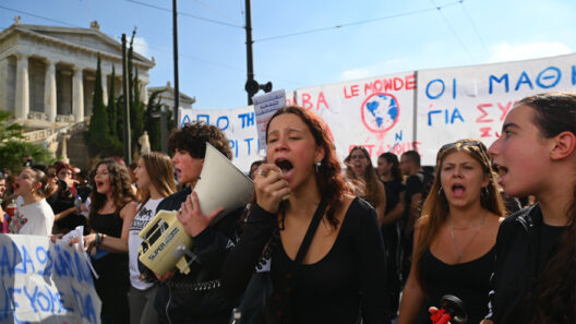 Πανεκπαιδευτικά συλλαλητήρια σε όλη τη χώρα – Τρίωρη στάση εργασίας από την ΑΔΕΔΥ ΦΩΤΟ
