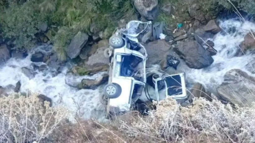 Βολιβία: Νεκροί και τραυματίες από πτώση βαν σε γκρεμό 4 Ατύχημα βαν στη Βολιβία με νεογνά και τραυματίες