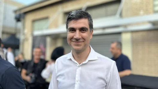 Αιγιάλεια: Πολιτική εκδήλωση του ΠΑΣΟΚ με τον Θανάση Γλαβίνα