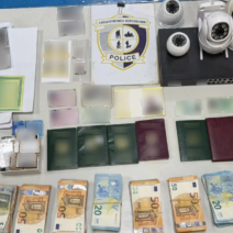 Ομόνοια: Κατάστημα ήταν «βιτρίνα» για διακίνηση πλαστών ταξιδιωτικών εγγράφων