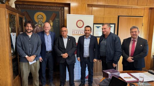 Πάτρα: Κλιμάκιο του ΠΑΣΟΚ στο Πανεπιστήμιο - Τι συζητήθηκε