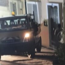 Πάτρα: Ανεξέλεγκτη πορεία φορτηγού στο Κάστρο σκόρπισε πανικό ΦΩΤΟ