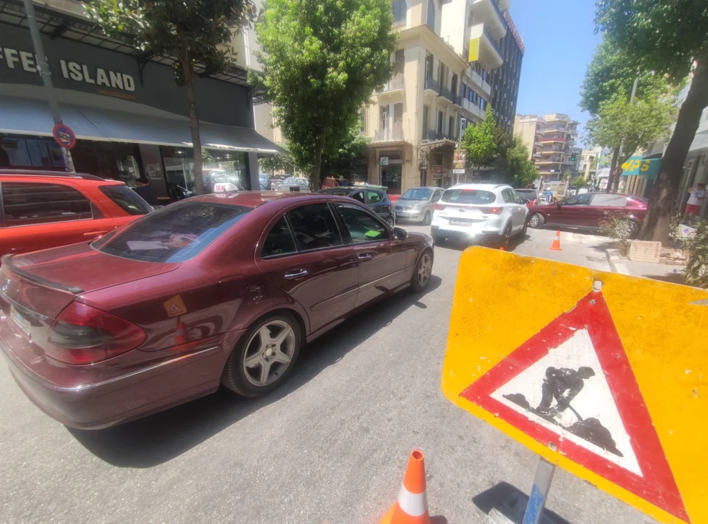 Πάτρα: «Βροχή» οι κλήσεις της Τροχαίας στο κέντρο - Αυξημένοι έλεγχοι λόγω των έργων - Τα στοιχεία στο Patrapress 5 Πάτρα: «Βροχή» οι κλήσεις της Τροχαίας στο κέντρο - Αυξημένοι έλεγχοι λόγω των έργων - Τα στοιχεία στο Patrapress