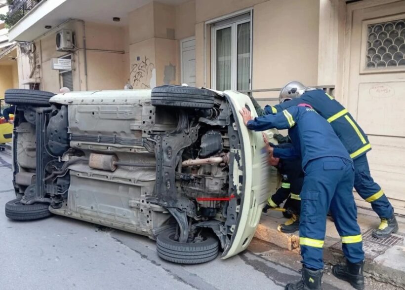 Τροχαίο στη Λαμία με όχημα που εξετράπη της πορείας του ΦΩΤΟ 4 Τροχαίο στη Λαμία με όχημα που εξετράπη της πορείας του ΦΩΤΟ