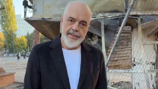 Έντι Ράμα: Καταγγέλλει «ξένα χέρια» πίσω από το χάος στην Αλβανία ΒΙΝΤΕΟ