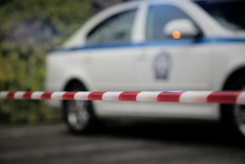 Πάτρα: Επεισόδιο ανδρόγυνου με κινητό τηλέφωνο και πρόκληση φθορών 4 Πάτρα: Επεισόδιο ανδρόγυνου με κινητό τηλέφωνο και πρόκληση φθορών