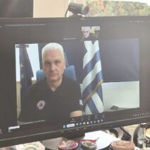 Φωτογραφία από τη συνάντηση στο Αγρίνιο για την προστασία του νυχτ…