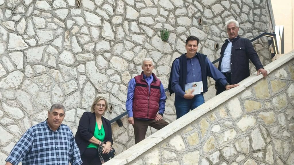 Άνω Καστρίτσι: Επίσκεψη Ψωμά για την πλημμελή ύδρευση ΦΩΤΟ