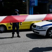 Νέα Ιωνία: Η τύχη του 35χρονου που δάγκωσε και έκοψε το αφτί οδηγού ταξί 2 Νέα Ιωνία: Η τύχη του 35χρονου που δάγκωσε και έκοψε το αφτί οδηγού ταξί