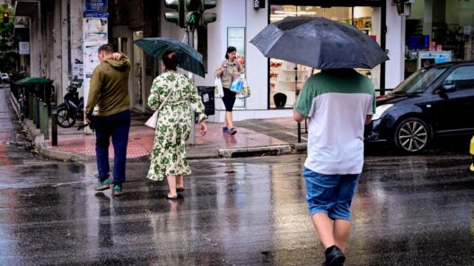 Αχαΐα: Βροχές, ισχυρές καταιγίδες και πτώση της θερμοκρασίας 13 Βροχές και ισχυρές καταιγίδες στην Αχαΐα, με πτώση θερμοκρασίας