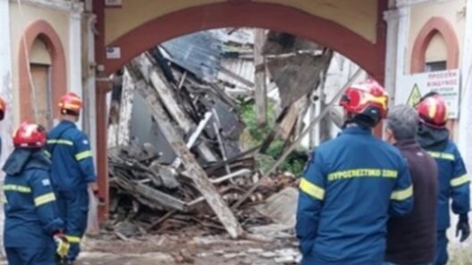 Χανιά: Κατέρρευσε κτίριο, φόβοι για εγκλωβισμένους ΦΩΤΟ - ΒΙΝΤΕΟ