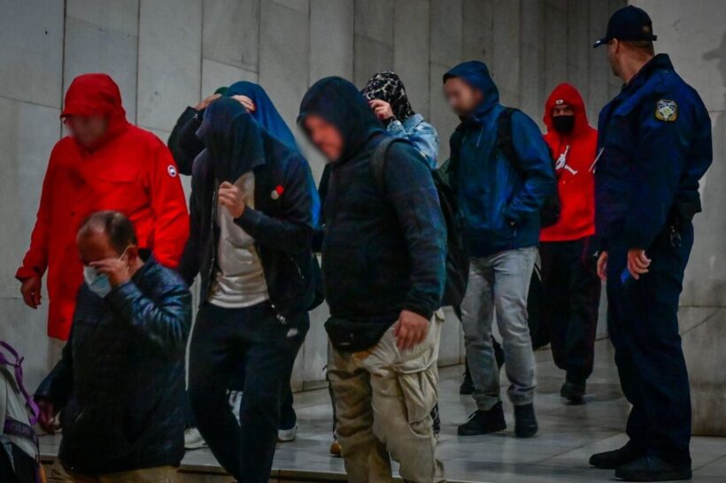 Χωριάτικο: Βαρύ κατηγορητήριο για τους 59 συλληφθέντες 4 Χωριάτικο: Βαρύ κατηγορητήριο για τους 59 συλληφθέντες