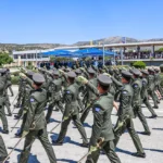 Αλλαγές στις Ένοπλες Δυνάμεις: Εξετάζονται συγχωνεύσεις και αυξήσεις για τους ένστολους