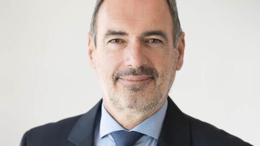 «Χρόνια πολλά σε όλες τις Ελληνίδες και όλους τους Έλληνες!»