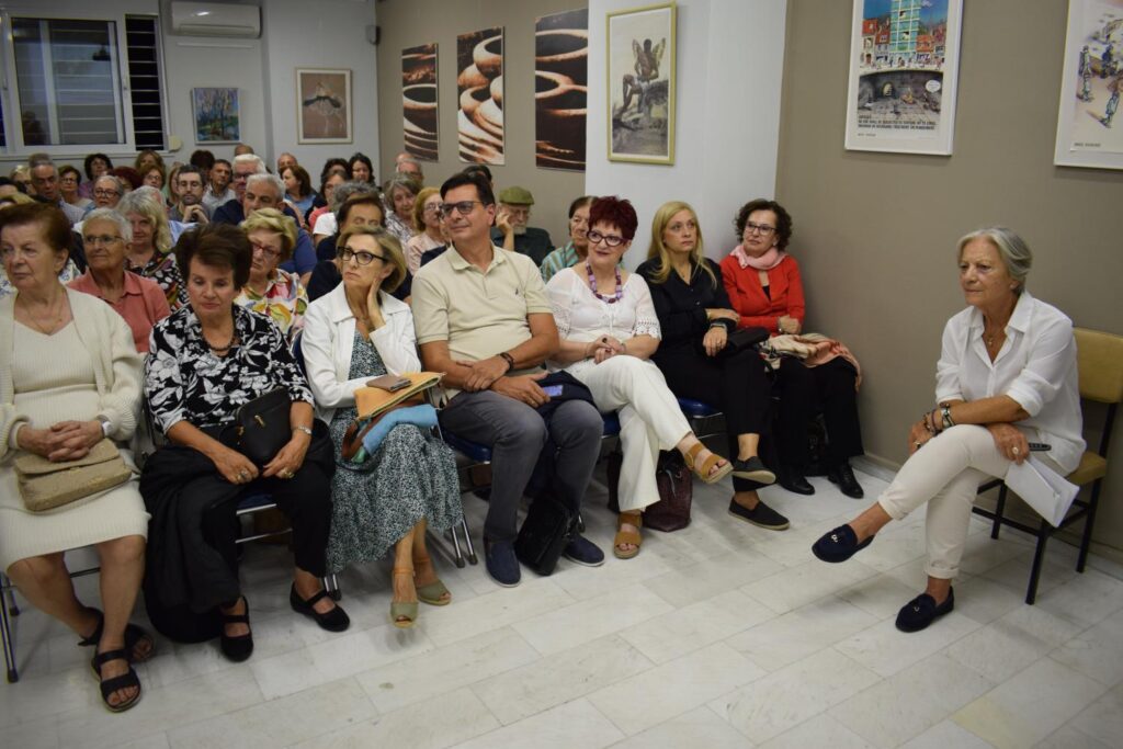 Η διάλεξη της Γιώτας Καΐκα-Μαντανίκα «Η δολοφονία του Διονύσιου Φραγκόπουλου και οι αναρχικοί της Πάτρας» ΦΩΤΟ 12 Η διάλεξη της Γιώτας Καΐκα-Μαντανίκα «Η δολοφονία του Διονύσιου Φραγκόπουλου και οι αναρχικοί της Πάτρας» ΦΩΤΟ