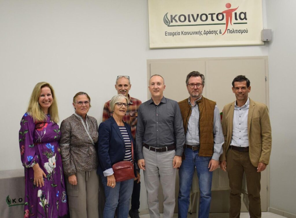 Η Κοινο_Τοπία φιλοξένησε τη διάλεξη του Θεόδωρου Γιαννόπουλου ΦΩΤΟ