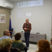 Η Κοινο_Τοπία φιλοξένησε τη διάλεξη του Θεόδωρου Γιαννόπουλου ΦΩΤΟ