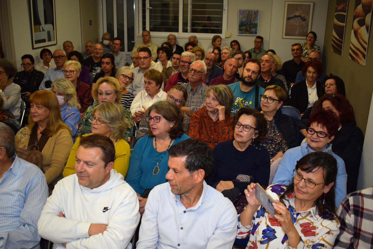 Πάτρα: Τα μυστικά των Μυκηναίων πολεμιστών αποκαλύφθηκαν στη διάλεξη της Κοινο_Τοπίας ΦΩΤΟ 21 Πάτρα: Τα μυστικά των Μυκηναίων πολεμιστών αποκαλύφθηκαν στη διάλεξη της Κοινο_Τοπίας ΦΩΤΟ